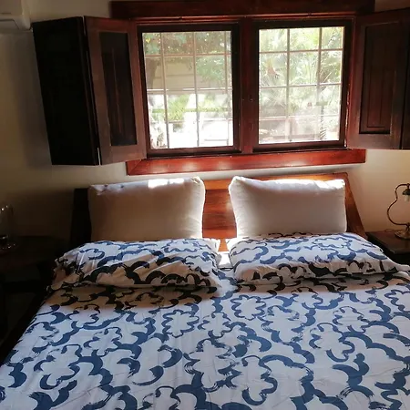Bed & Breakfast Aspromonte Yellow House *