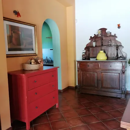 Bed & Breakfast Aspromonte Yellow House