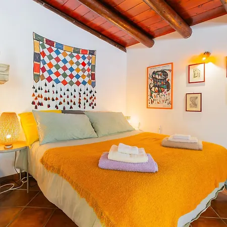 Aspromonte Yellow House Bitonto