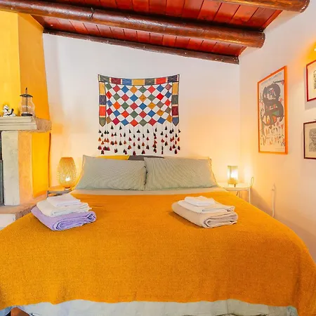 Aspromonte Yellow House Bitonto