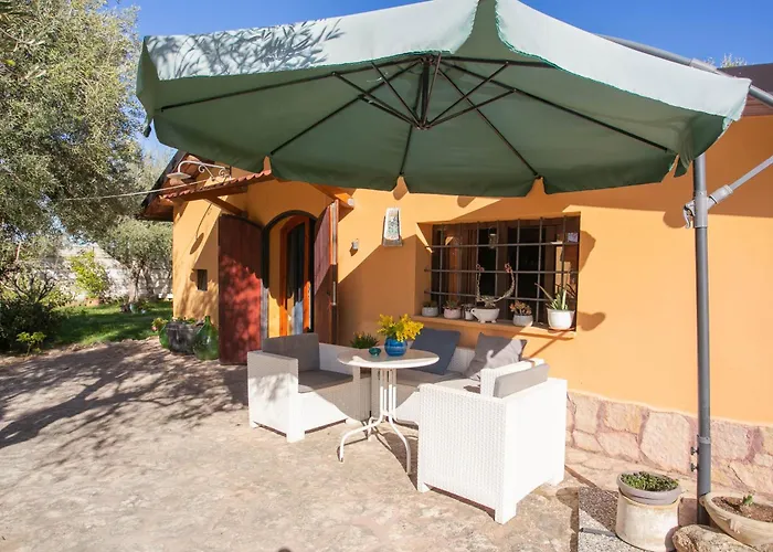 Aspromonte Yellow House Bed & Breakfast 4*